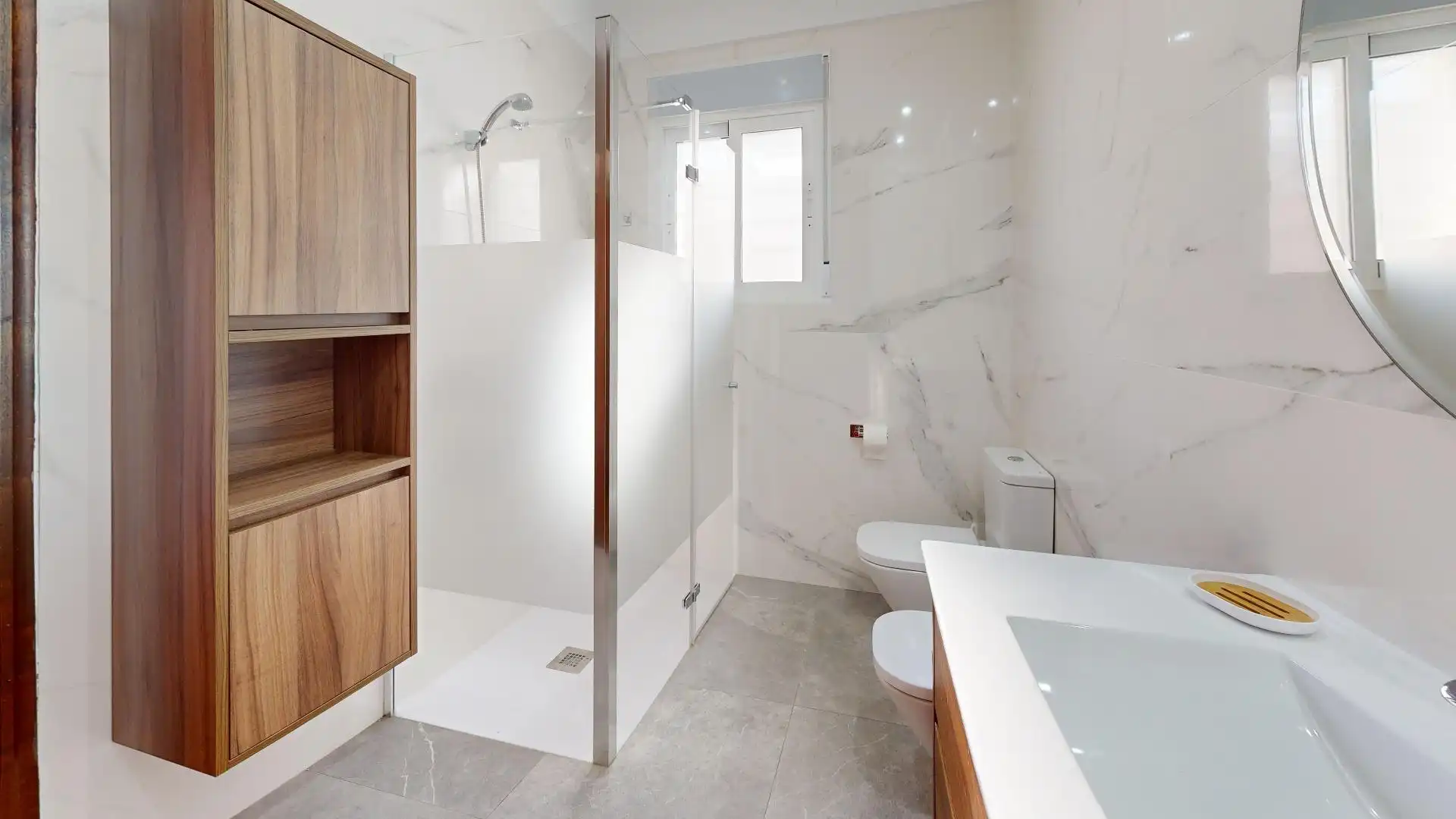 Bathroom of Houses for rent in Torrevieja  with Air Conditioner, Private garden and Terrace