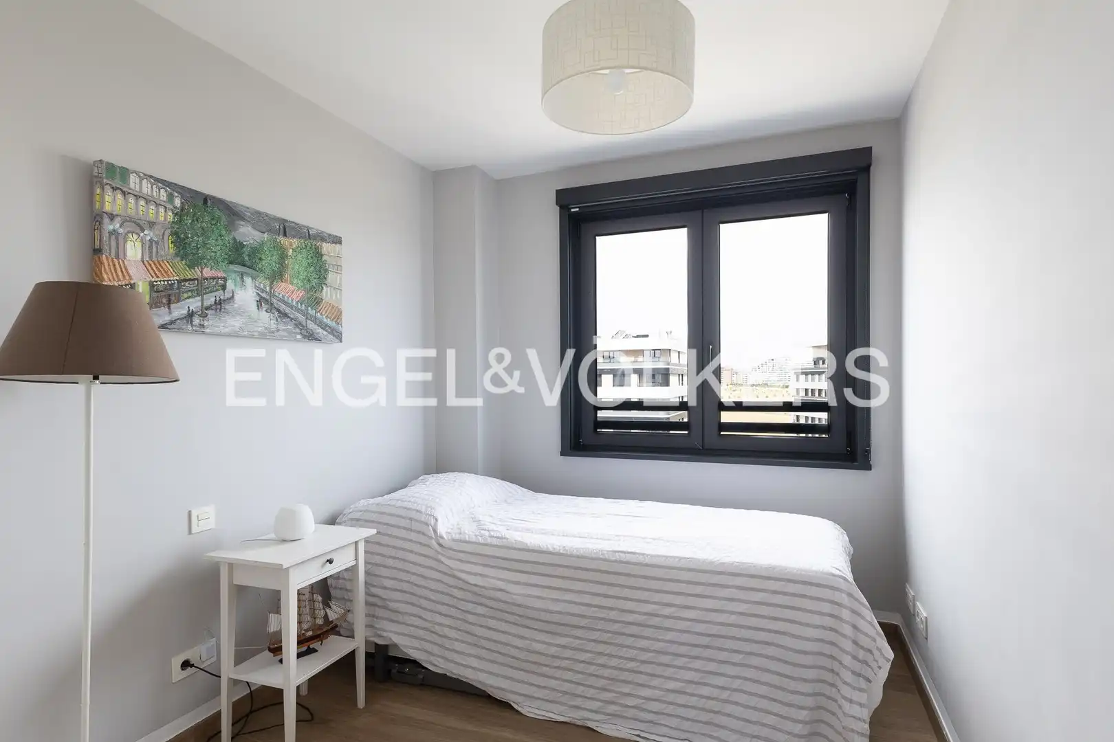 Bedroom of Attic for rent in Madrid  with Air Conditioner, Heating and Private garden