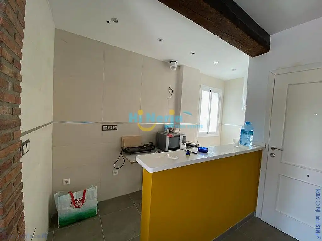 Cuina de Apartament en venda en Granada