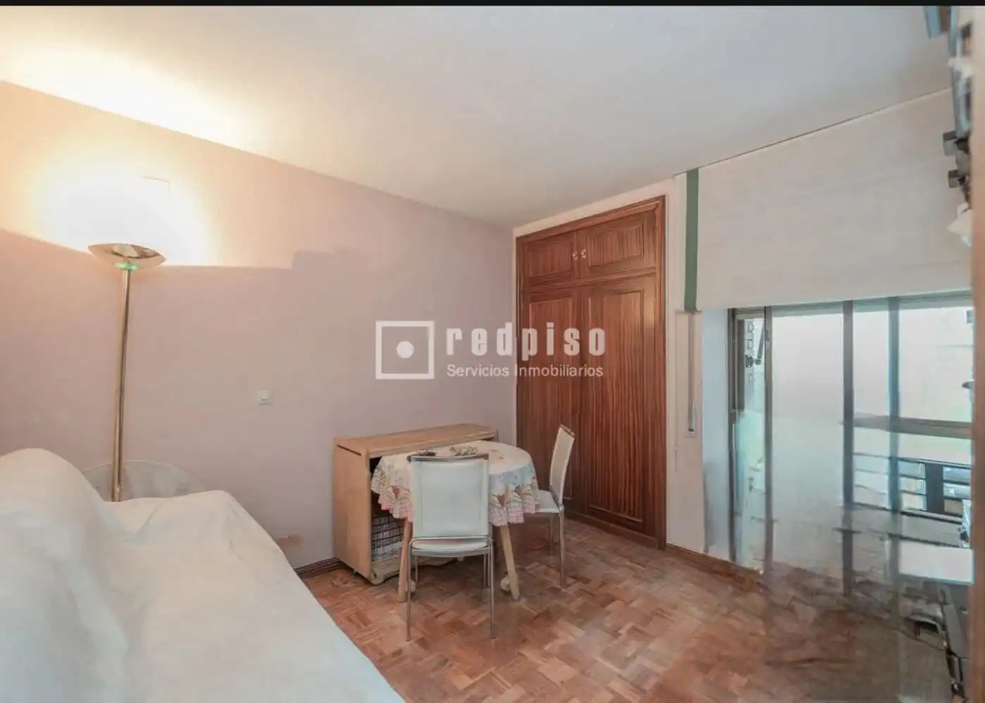 Bedroom of Flat for sale in Tres Cantos  with Heating, Private garden and Parquet flooring