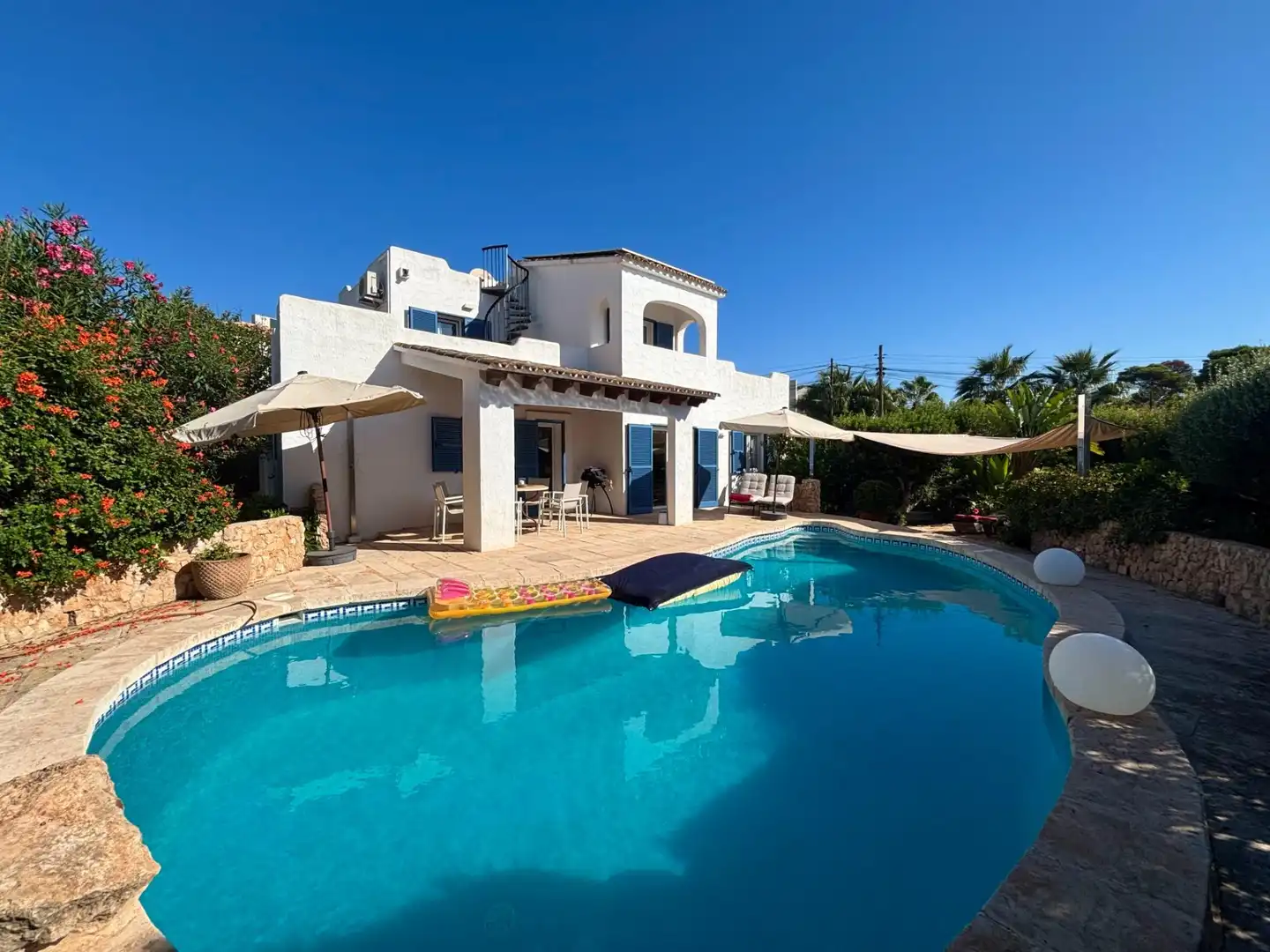 Piscina de Casa o chalet en venta en Llucmajor con Aire acondicionado, Calefacción y Jardín privado