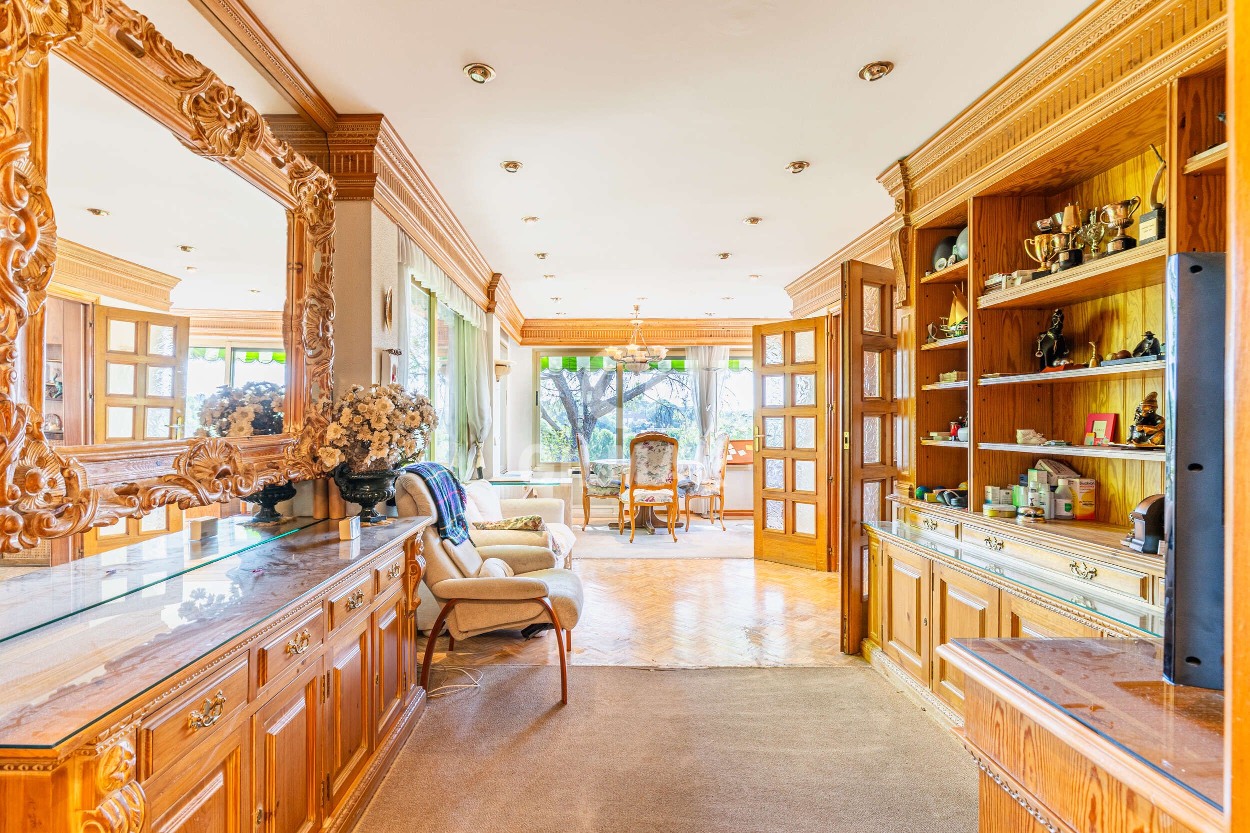 Comedor de Casa o chalet en venta en Boadilla del Monte con Calefacción, Jardín privado y Piscina