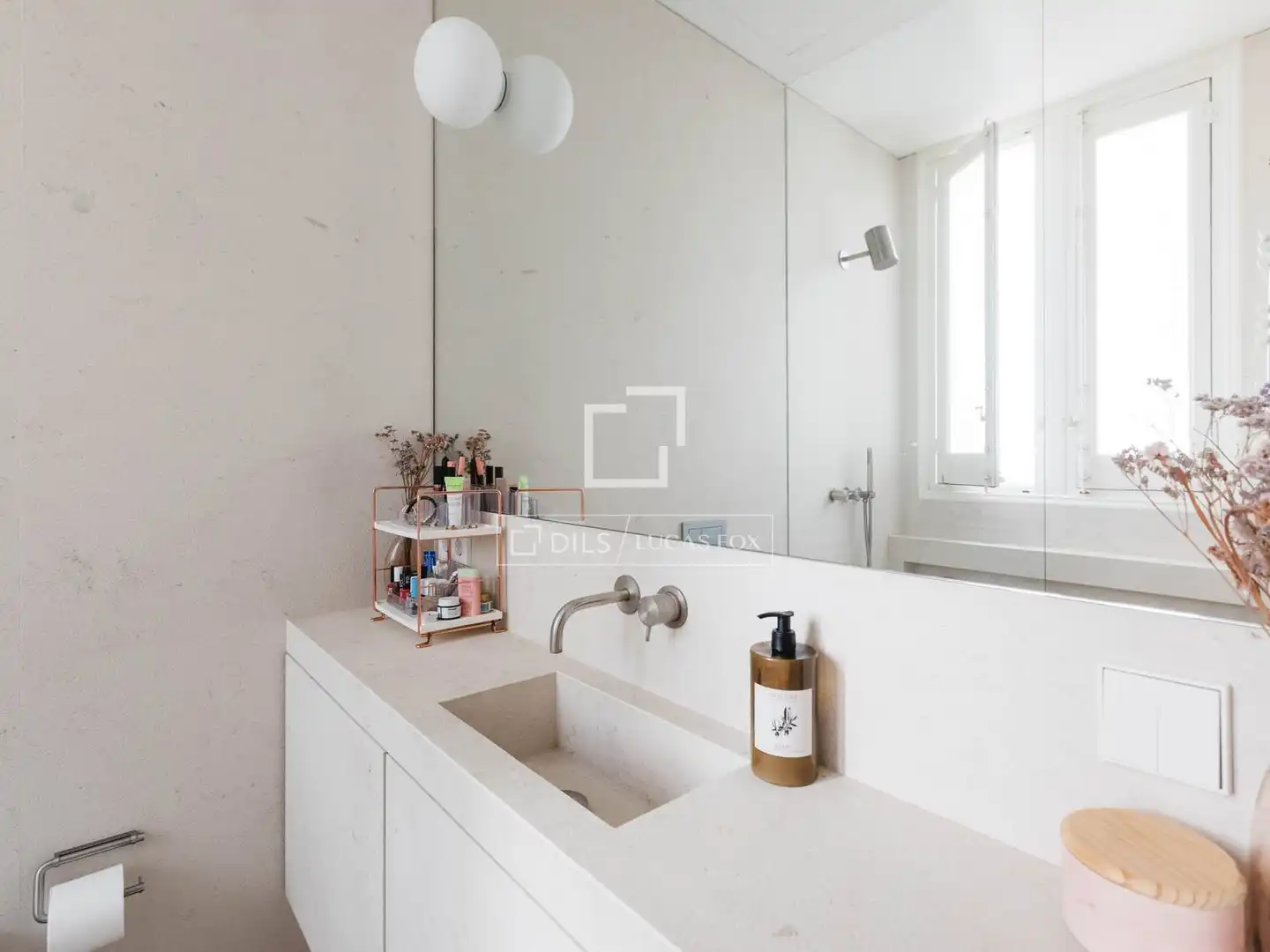 Baño de Piso de alquiler en Salamanca con Aire acondicionado, Amueblado y Balcón