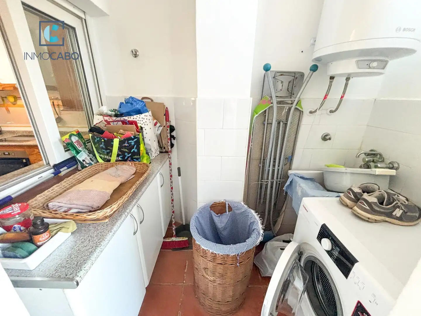 Erdgeschoss zum Verkauf in Cartagena mit Heizung, Privatgarten und Terrasse