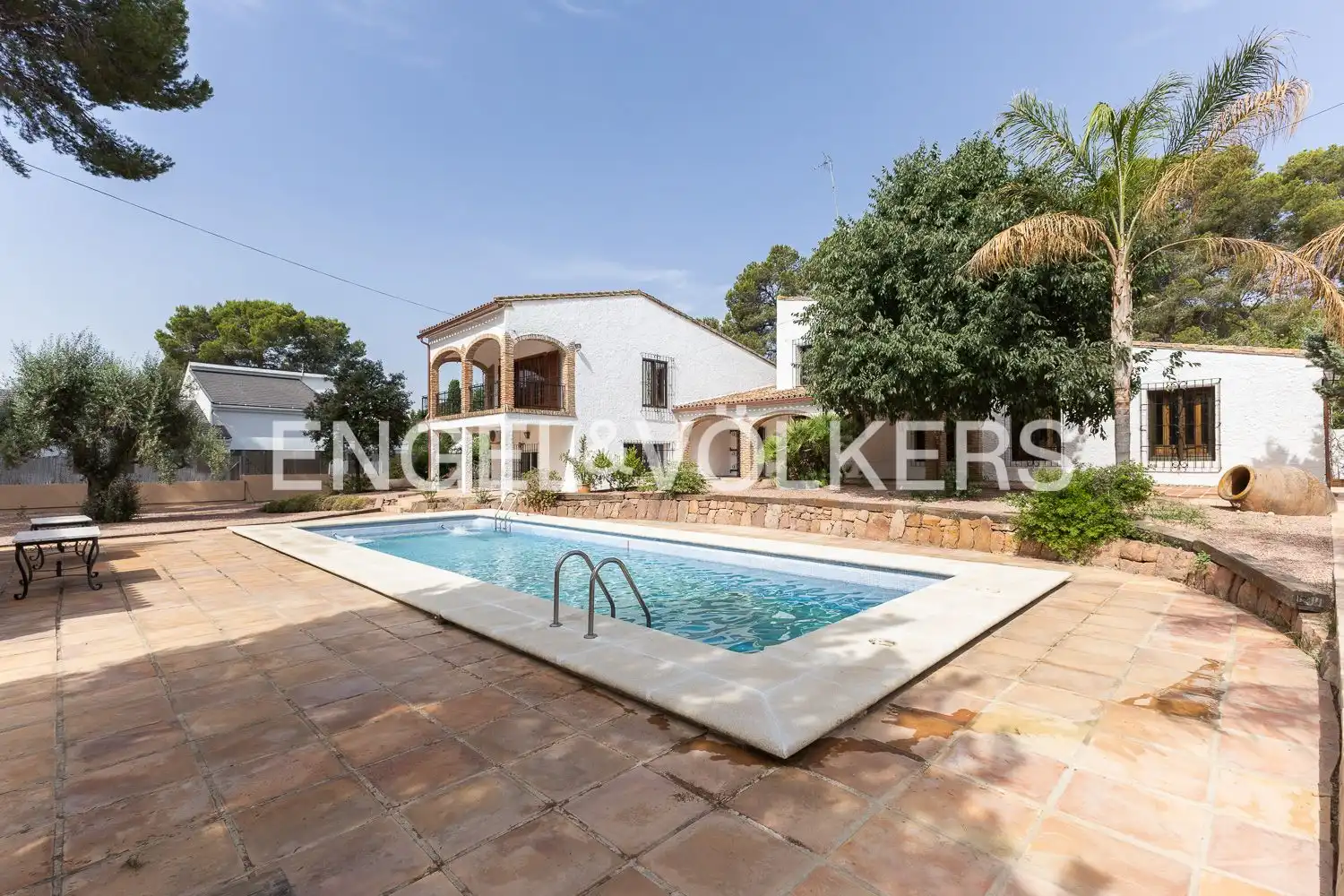 Vista exterior de Casa o chalet de alquiler en Paterna con Aire acondicionado, Calefacción y Jardín privado