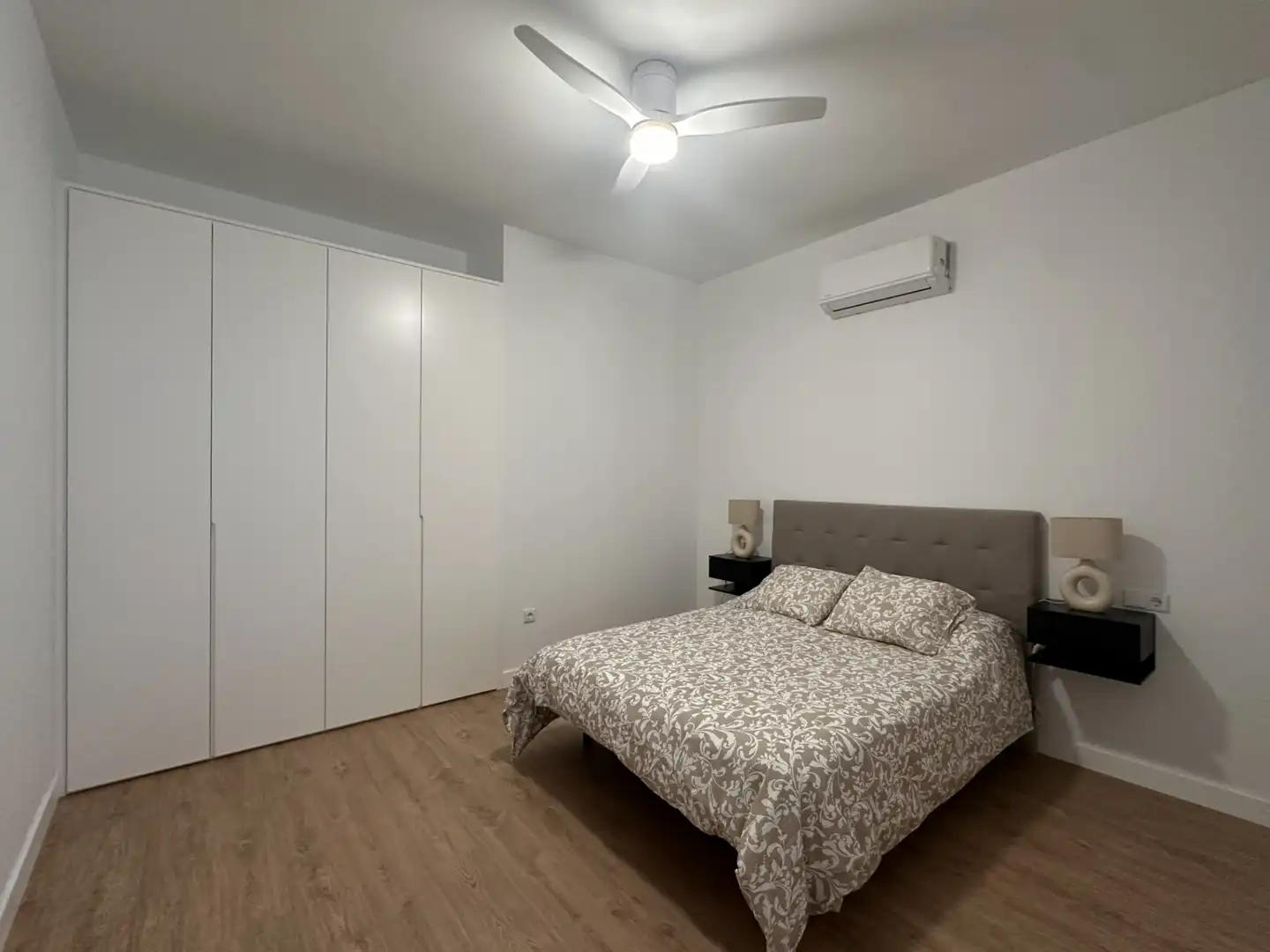 Piso con piscina en venta en Calle Cueva de Menga 10, imagen 21