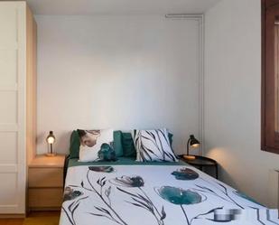 Bedroom of Flat to share in L'Hospitalet de Llobregat  with Air Conditioner, Heating and Washing machine