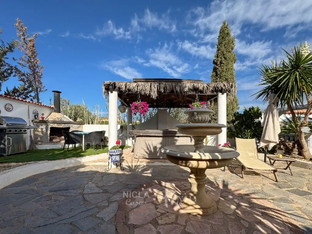 Terrassa de Casa o xalet en venda en Antas amb Aire condicionat, Jardí privat i Terrassa