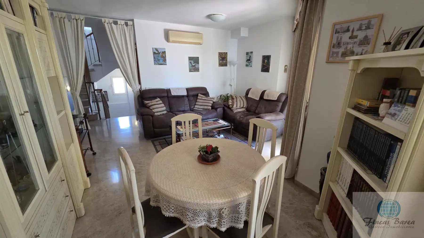 Menjador de Casa o xalet en venda en Mijas amb Aire condicionat, Terrassa i Traster