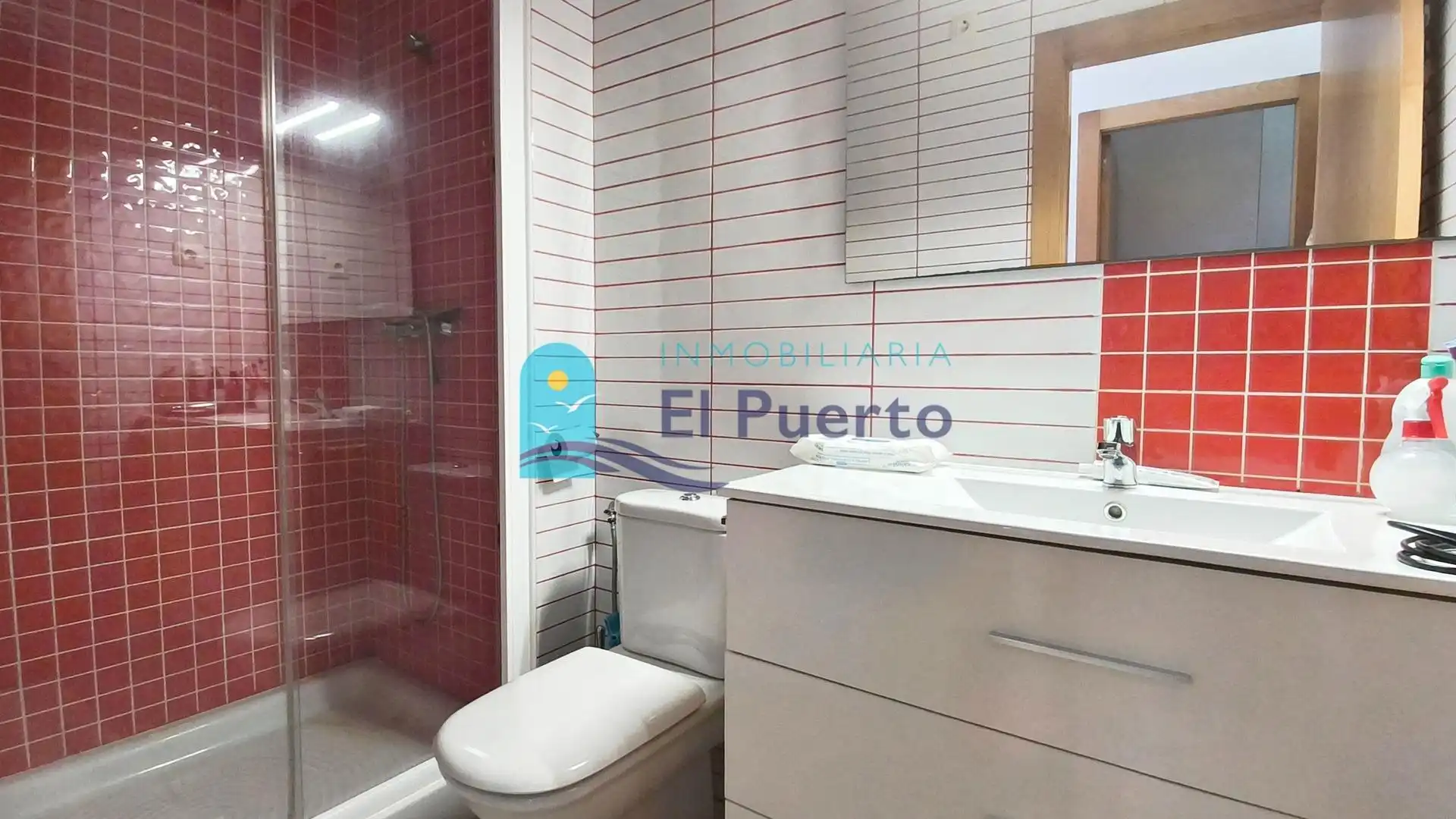 Baño de Piso en venta en Mazarrón con Aire acondicionado, Calefacción y Jardín privado