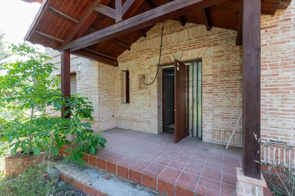 Casa o xalet en venda en Villa del Prado amb Calefacció i Traster