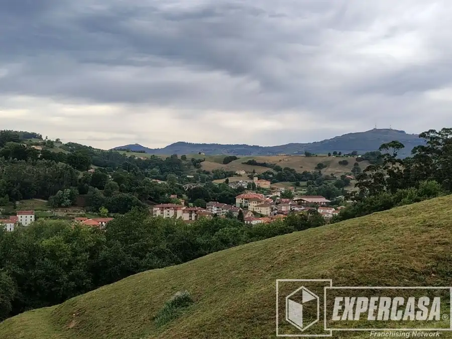 Residencial en venda en Liérganes