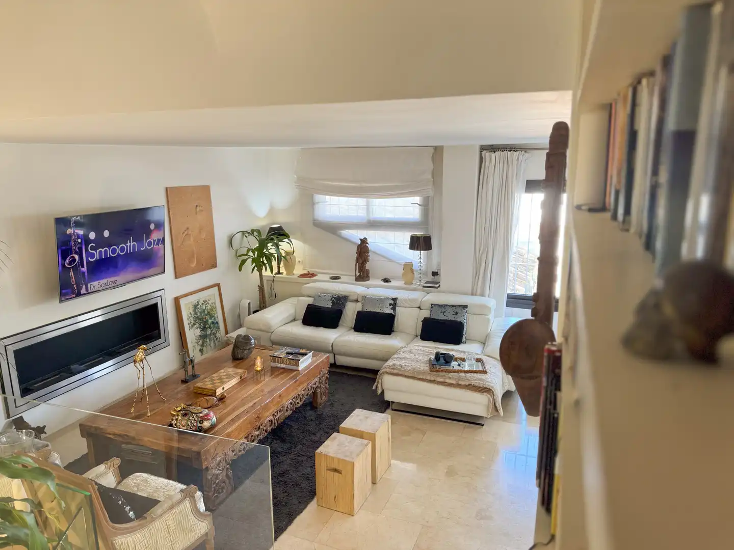 Sala de estar de Dúplex en venta en Estepona con Aire acondicionado, Terraza y Piscina