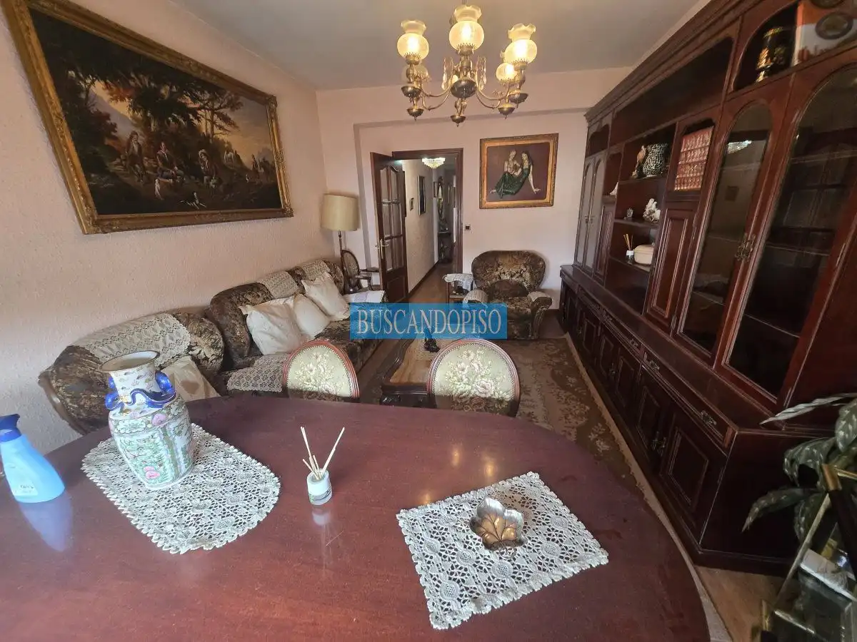 Wohnzimmer von Wohnung zum Verkauf in  Logroño mit Heizung, Terrasse und Abstellraum
