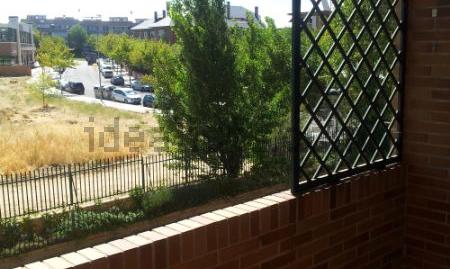 Foto 5 de Piso de alquiler en Calle Joaquín Turina, 8, Golf - El Carralero, Madrid