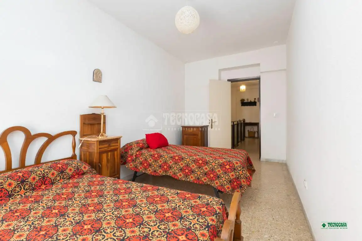 Dormitori de Dúplex en venda en Almería amb Aire condicionat i Balcó