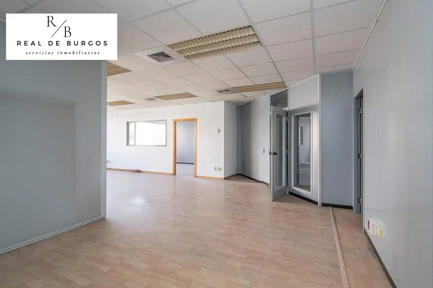 Office for rent in Valladolid  with Air Conditioner and Heating