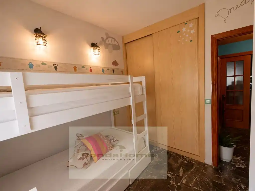 Piso de alquiler en Fuengirola, Málaga