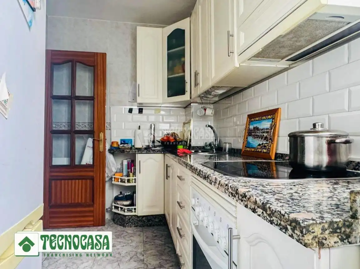 Cocina de Piso en venta en Córdoba con Aire acondicionado y Balcón