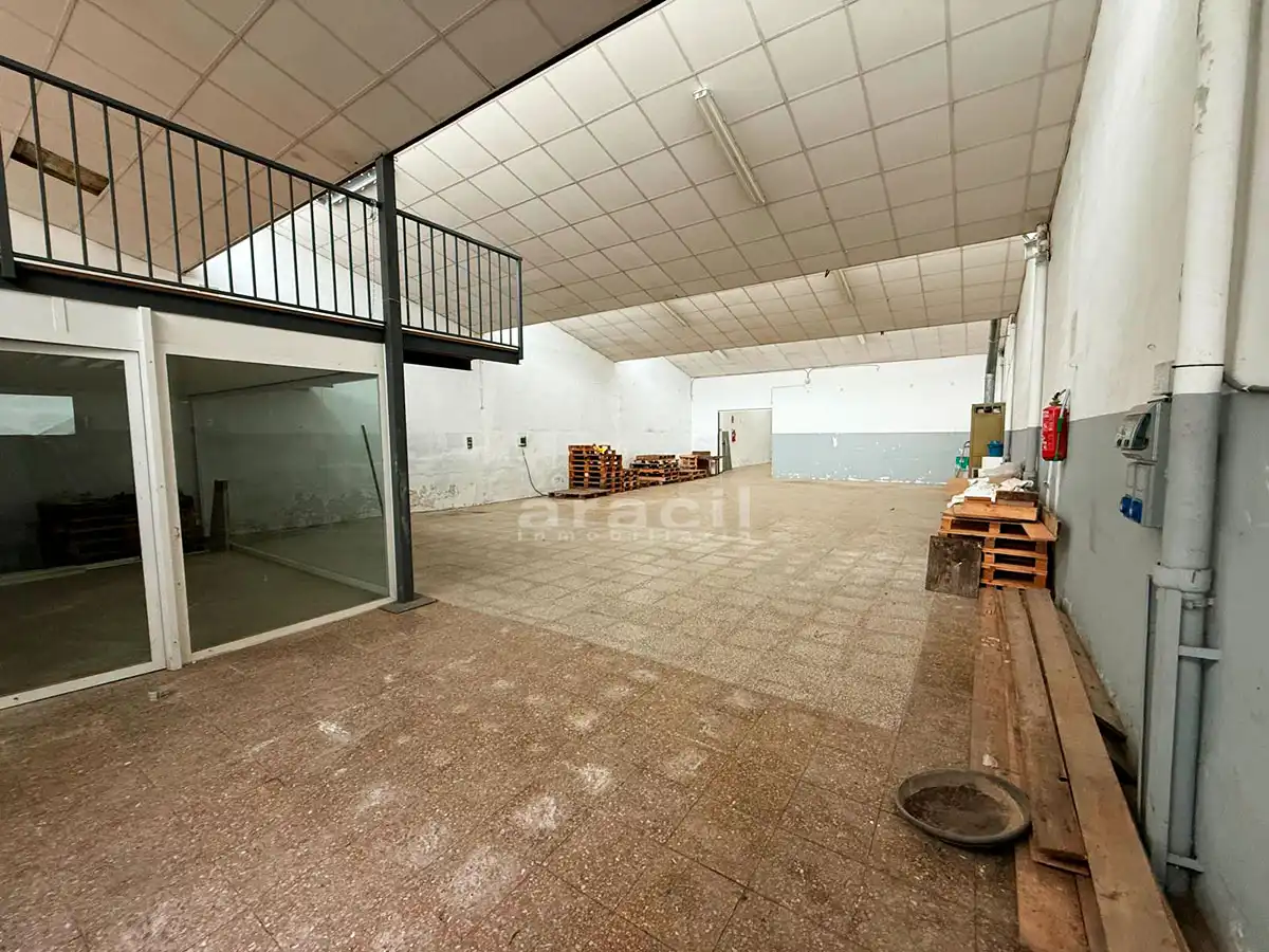 Nave industrial en venta en Alcoy / Alcoi