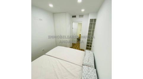 Photo 5 of Flat to rent in Centro, Almería