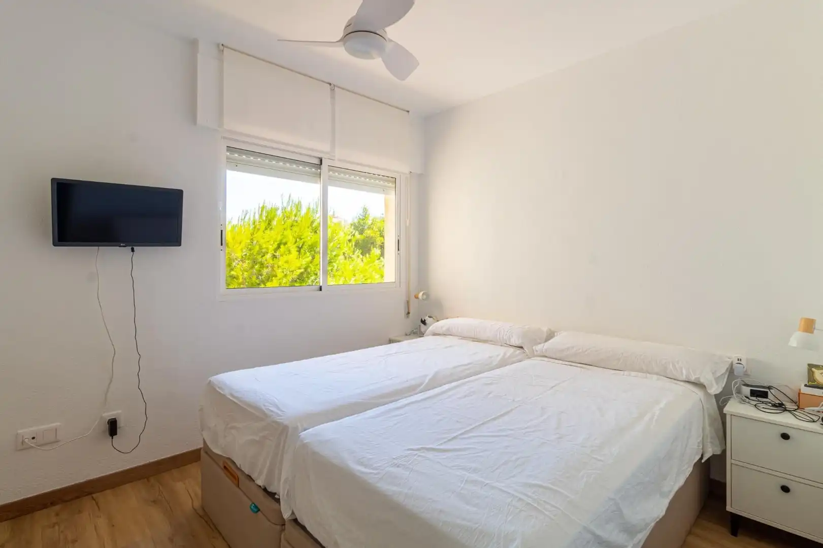 Habitación de Apartamento en venta en Orihuela con Aire acondicionado, Calefacción y Terraza