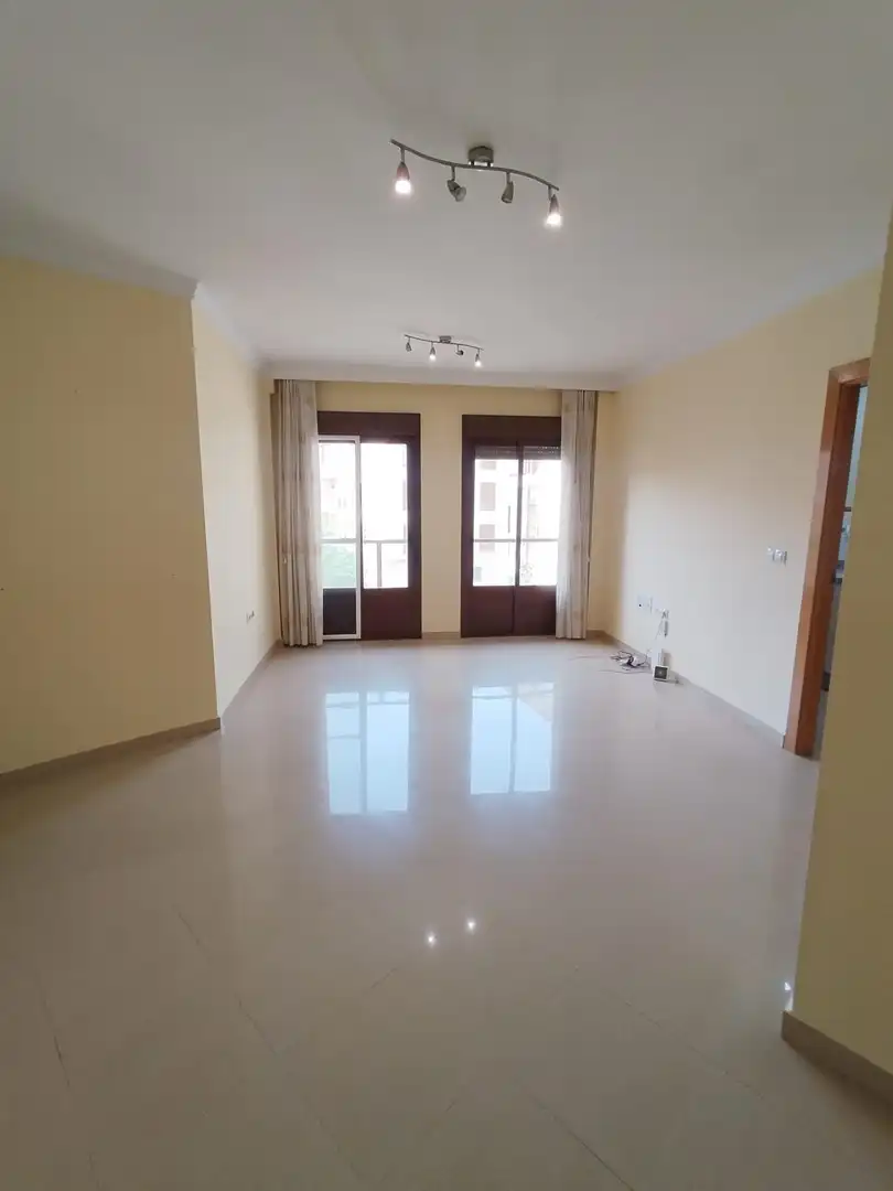 Sala d'estar de Àtic en venda en Guadix amb Aire condicionat, Calefacció i Terrassa