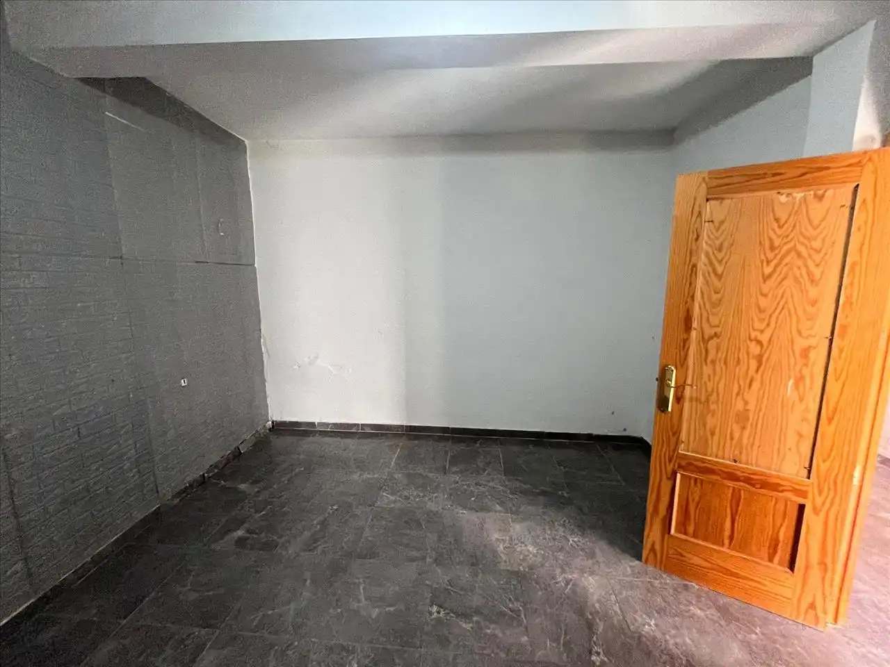 Casa adosada en venda en Linares