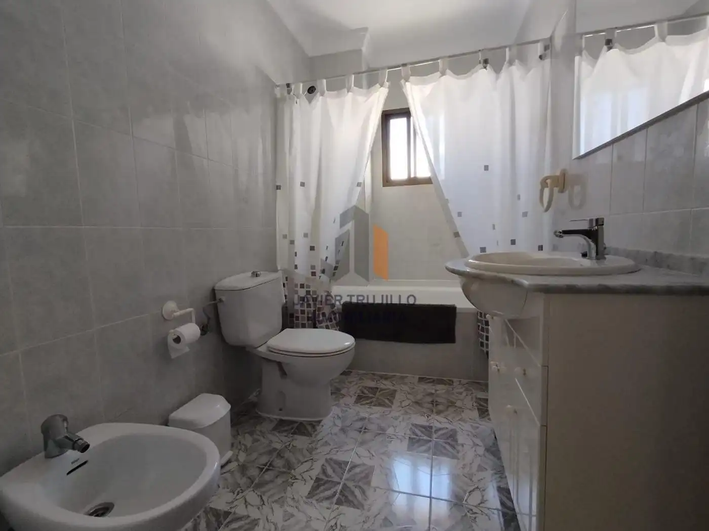 Bany de Apartament en venda en Nerja