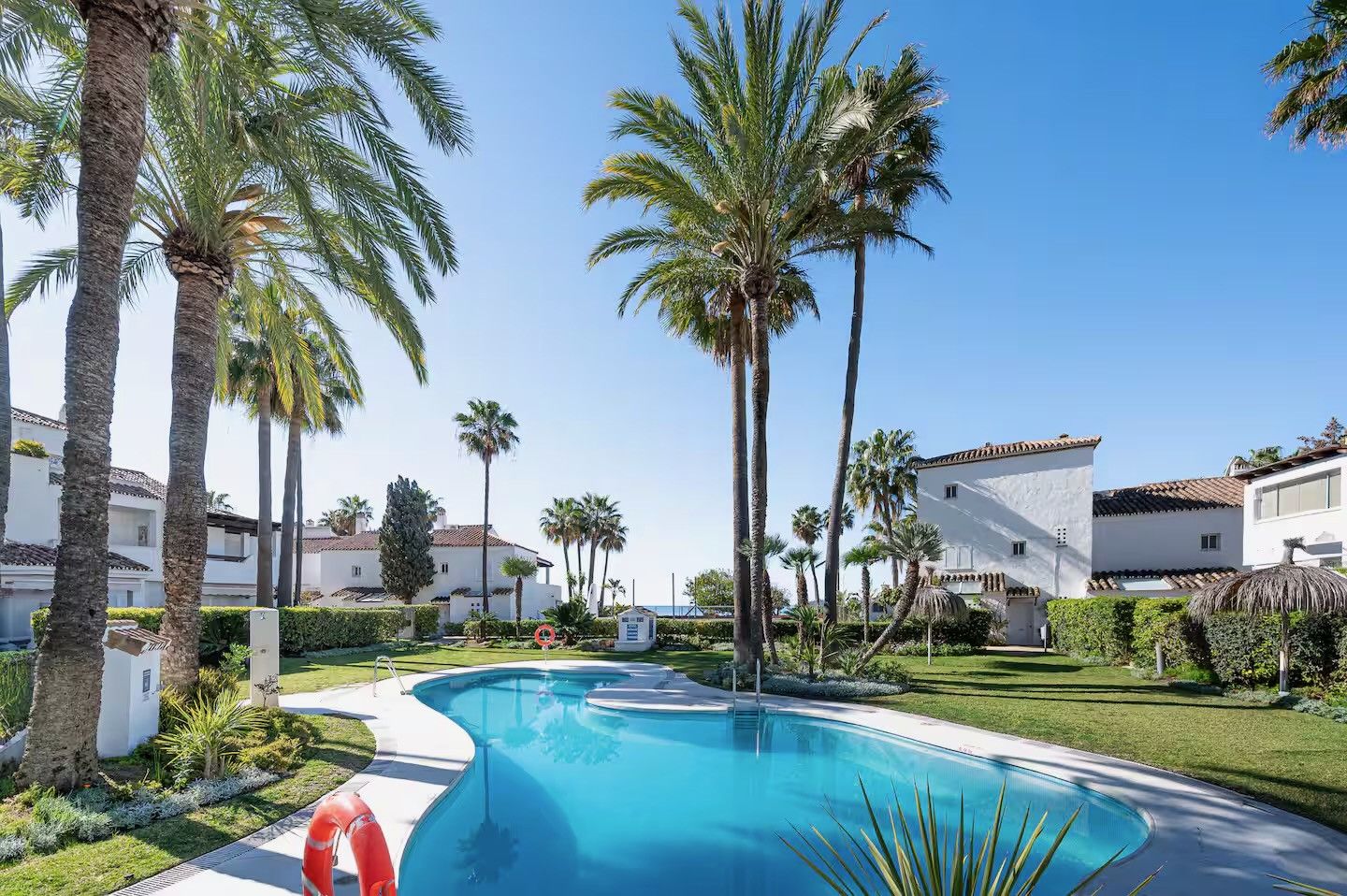Jardí de Apartament de lloguer en Marbella amb Calefacció, Terrassa i Piscina