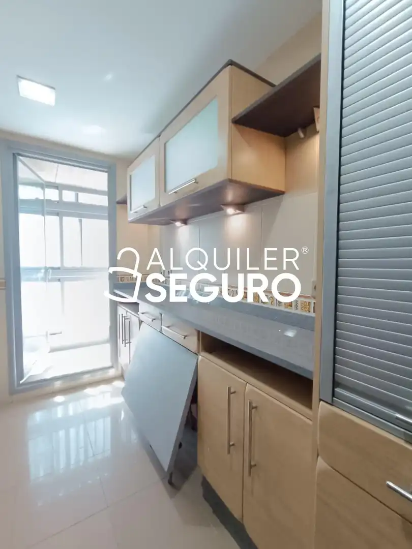 Kitchen of Flat for rent in Leganés  with Air Conditioner, Heating and Terrace