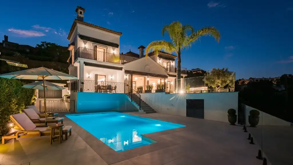 Chalet con piscina en venta en La Quinta, imagen 27