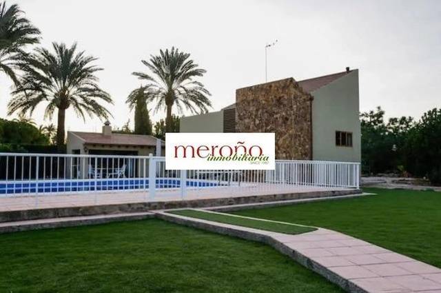 Casa-chalet en Alquiler en La Portalada