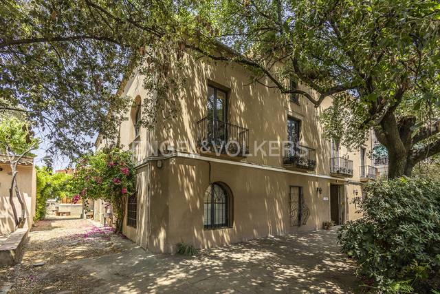 Casa-chalet en Venta en Eixample