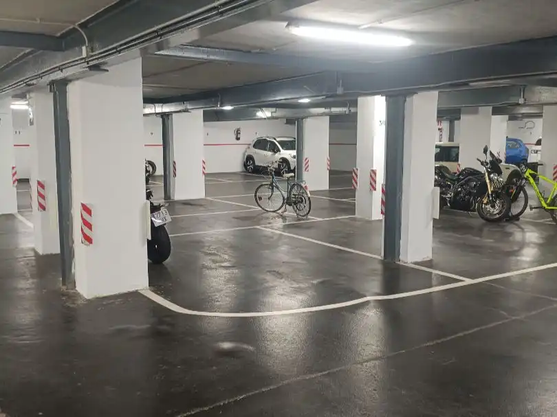 Aparcament de Garatge de lloguer en Errekalde