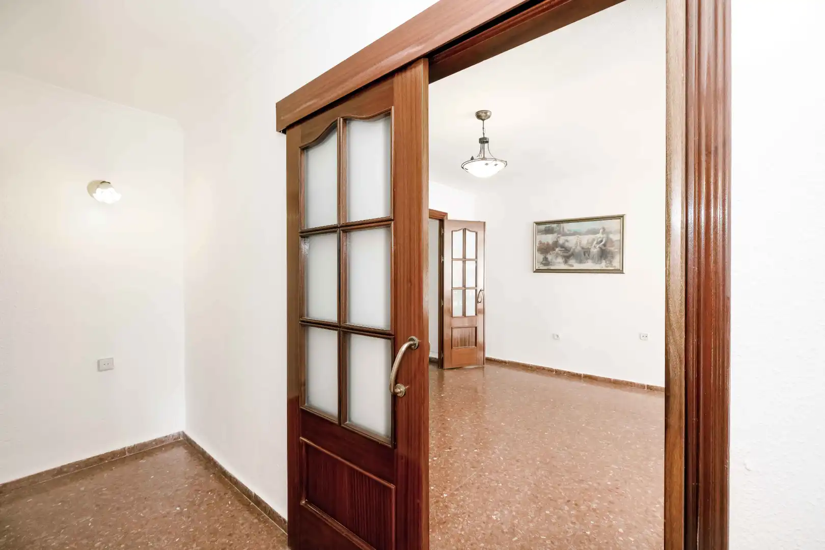 Piso en venta en Málaga con Calefacción, Terraza y Internet