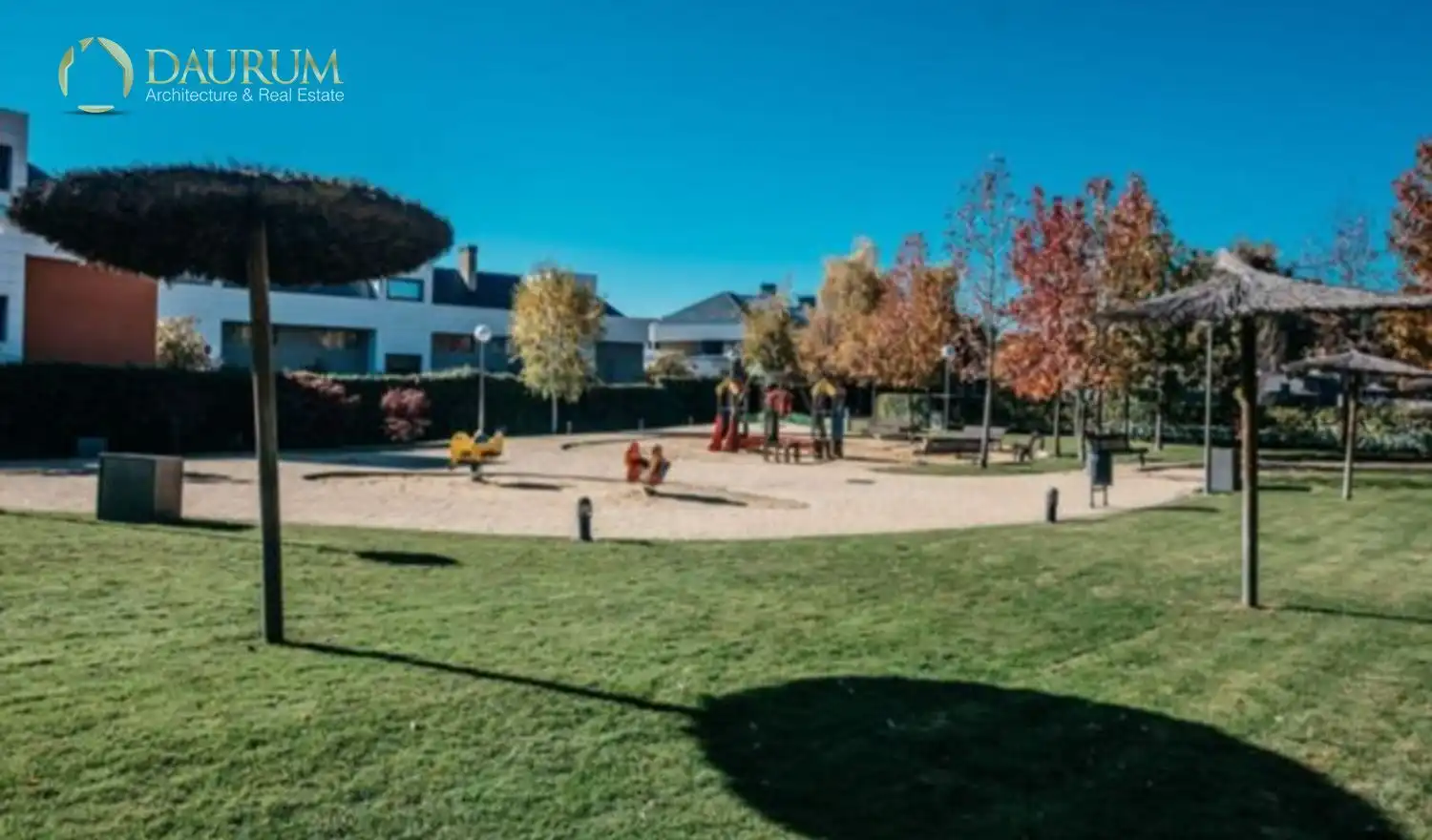 Vista exterior de Dúplex en venda en La Moraleja amb Aire condicionat, Calefacció i Terrassa
