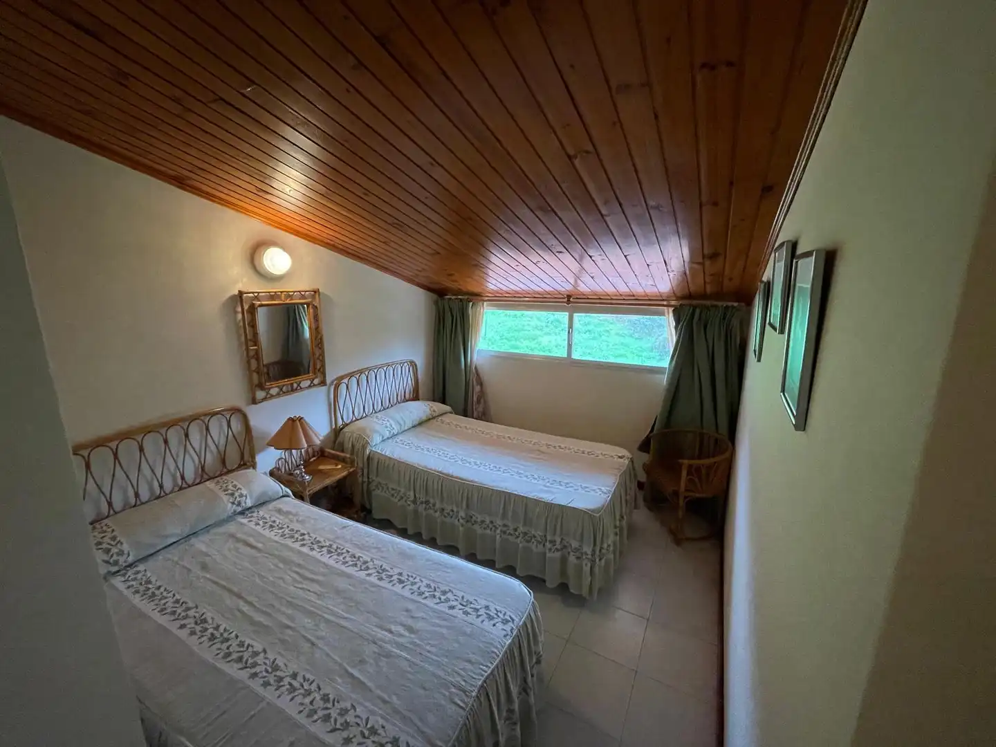 Schlafzimmer von Wohnungen zum Verkauf in Pontedeume mit Privatgarten und Terrasse