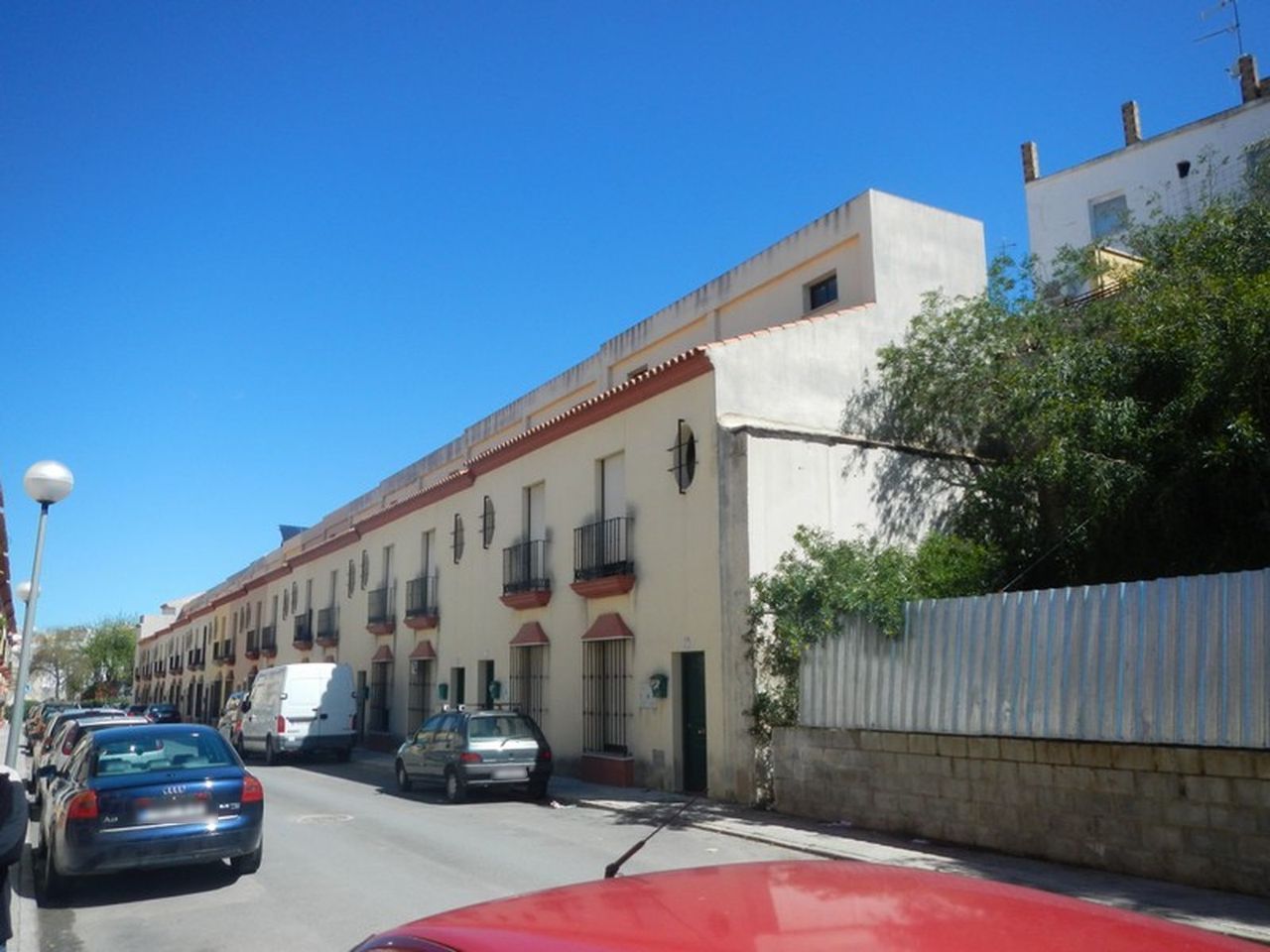 Vista exterior de Local en venda en Marchena
