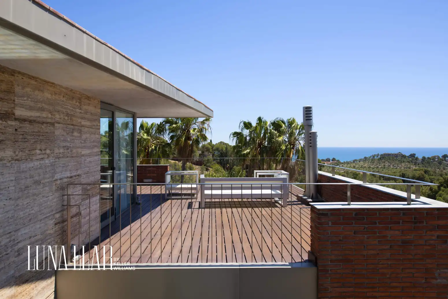 Terrace of Houses for sale in Castelldefels  with Air Conditioner, Heating and Parquet flooring