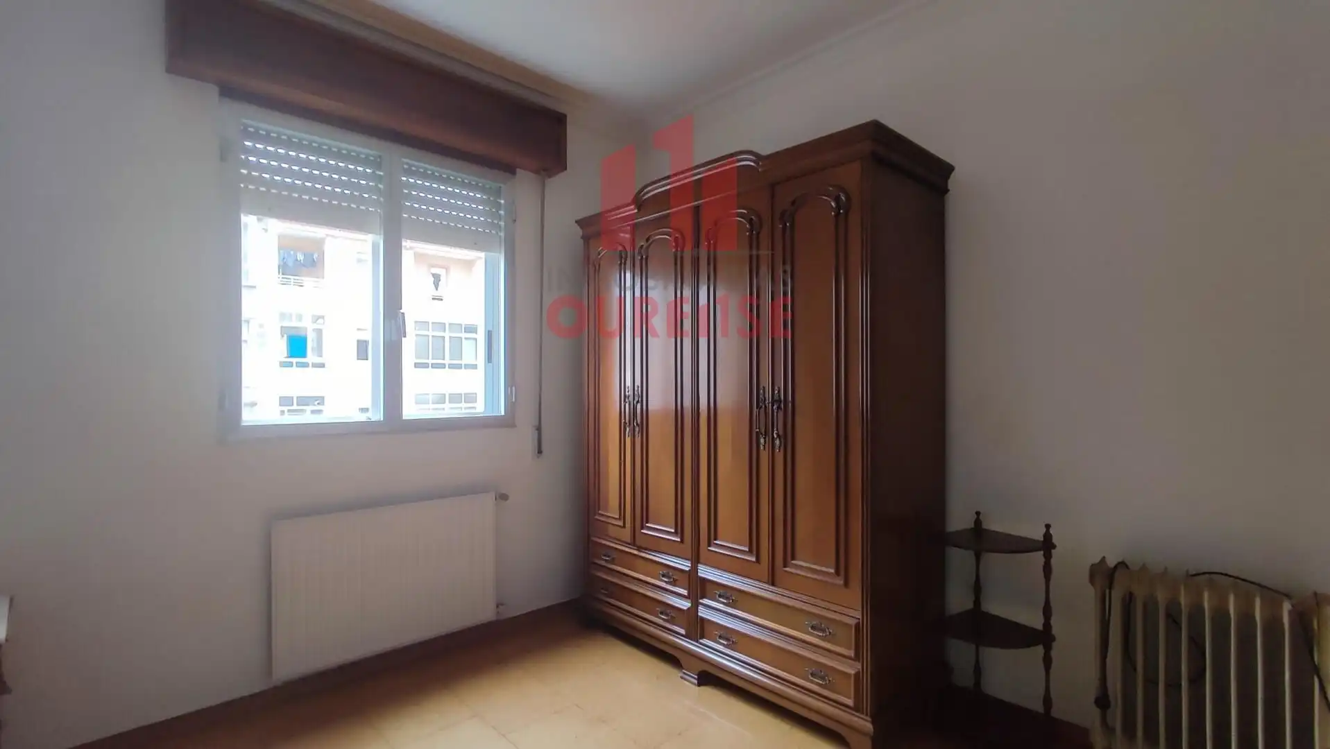 Dormitori de Casa o xalet en venda en Ourense Capital  amb Calefacció