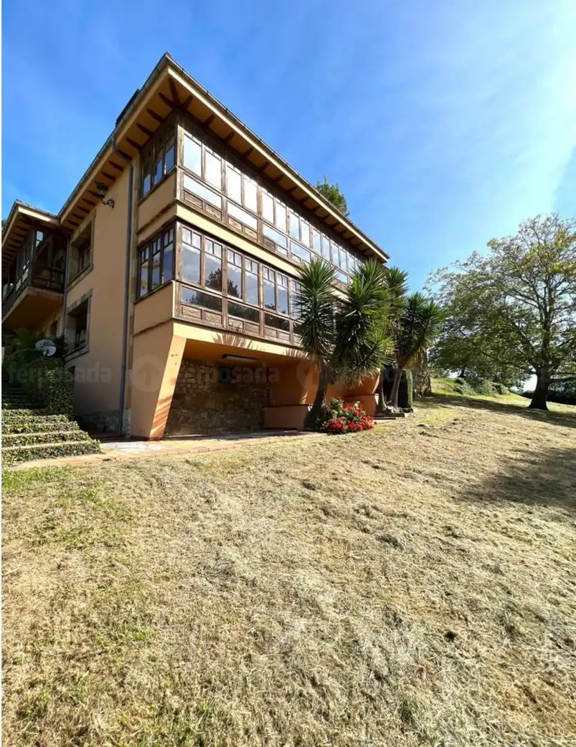 Vista exterior de Casa o chalet en venta en Piloña con Calefacción y Jardín privado