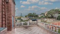 Terrassa de Casa o xalet en venda en Calafell amb Jardí privat, Terrassa i Piscina
