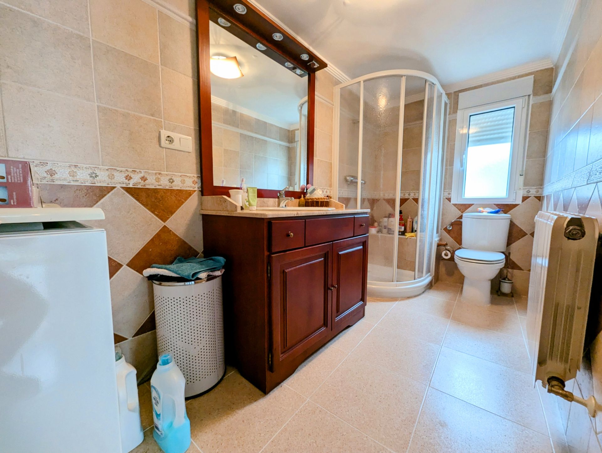 Bathroom of House or chalet for sale in Piña de Campos  with Heating, Furnished and Oven