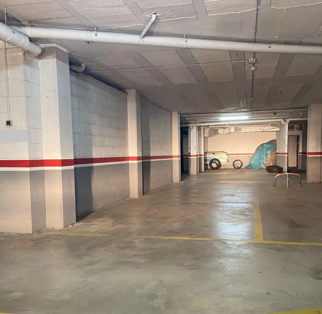 Individual amb ascensor de lloguer a Carrer de Brussel·les 51, imagen 6