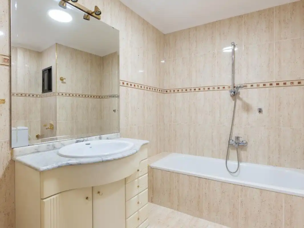 Detached homes for sale in C. Valencia, Utiel