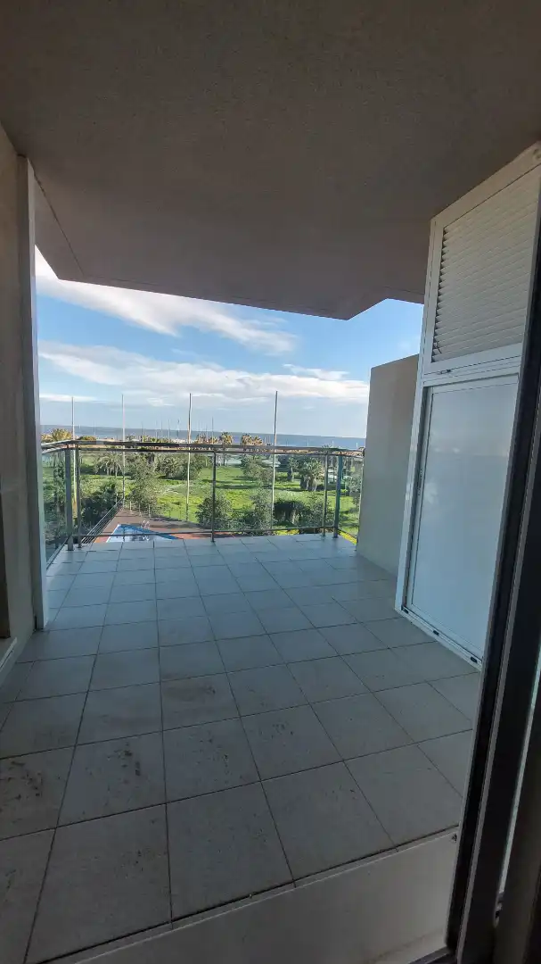Terrasse von Wohnungen zur Miete in La Manga del Mar Menor mit Klimaanlage, Terrasse und Möbliert