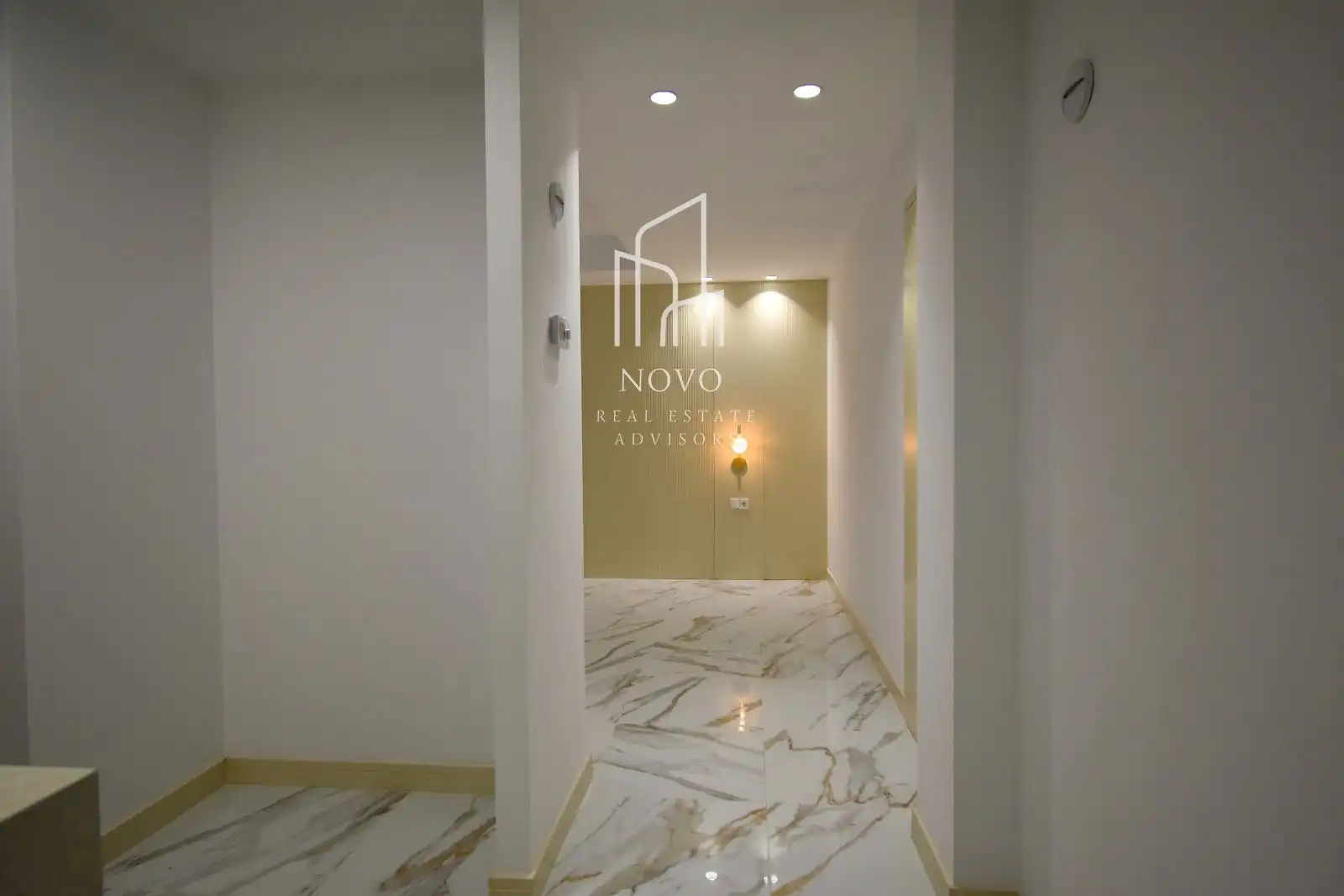 Piso en venta en Madrid con Calefacción, Horno y Lavadora