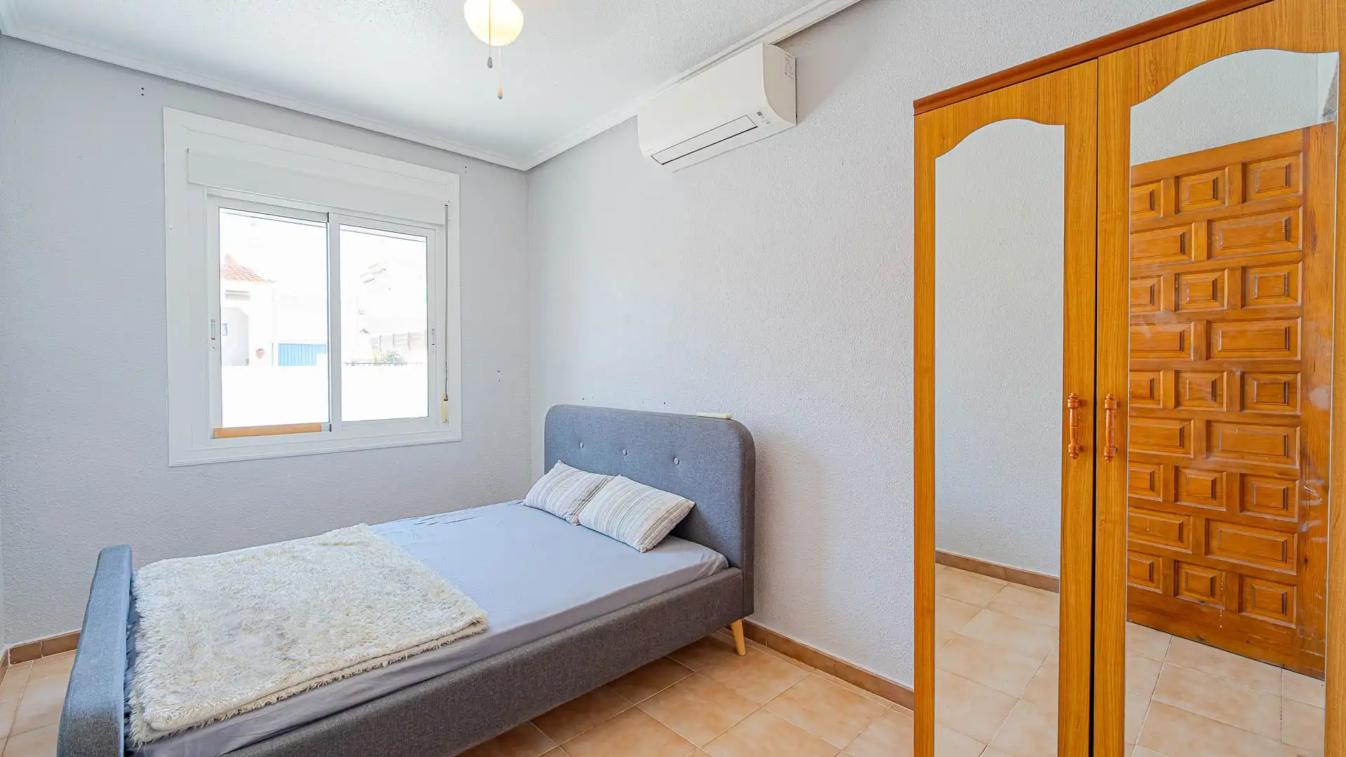 Habitación de Apartamento en venta en Rojales con Terraza
