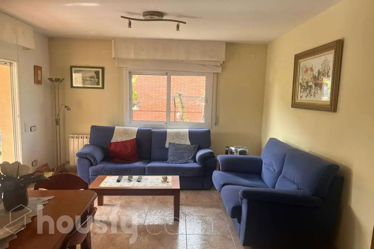 Living room of Houses for rent in Martorell  with Heating, Private garden and Terrace